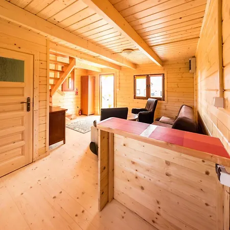 Michalowka I Jaktstuga Karlow