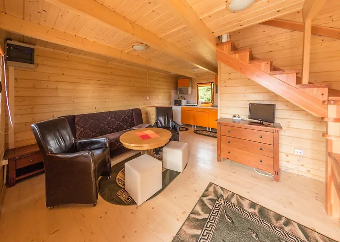 Michalowka I Jaktstuga Karlow